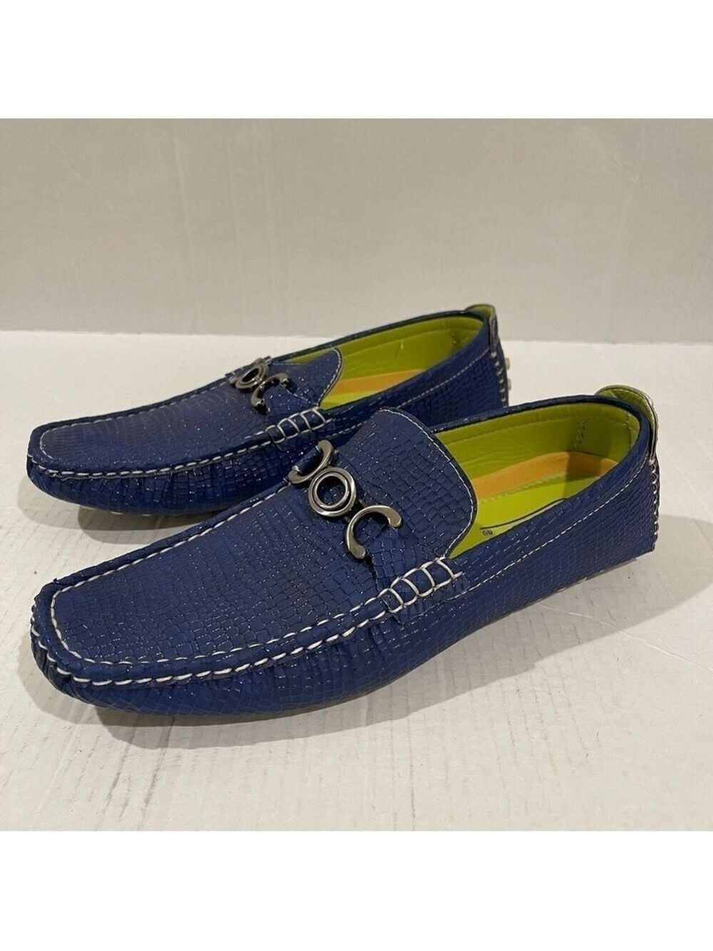 Men’s Coronado Blue Faux Leather Slip On Loafers Size 8 US!